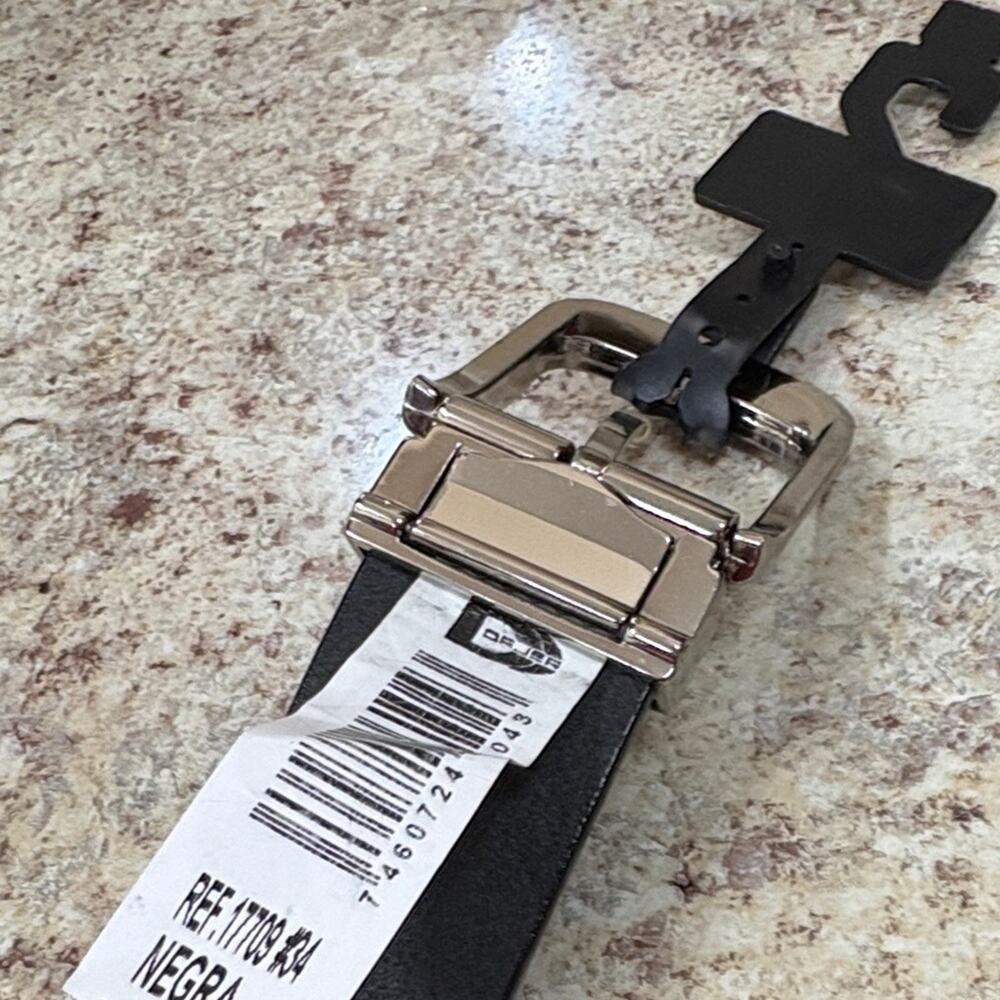 Dajer 34 Black NWT Belt with Silver Buckle - Picture 2 of 6